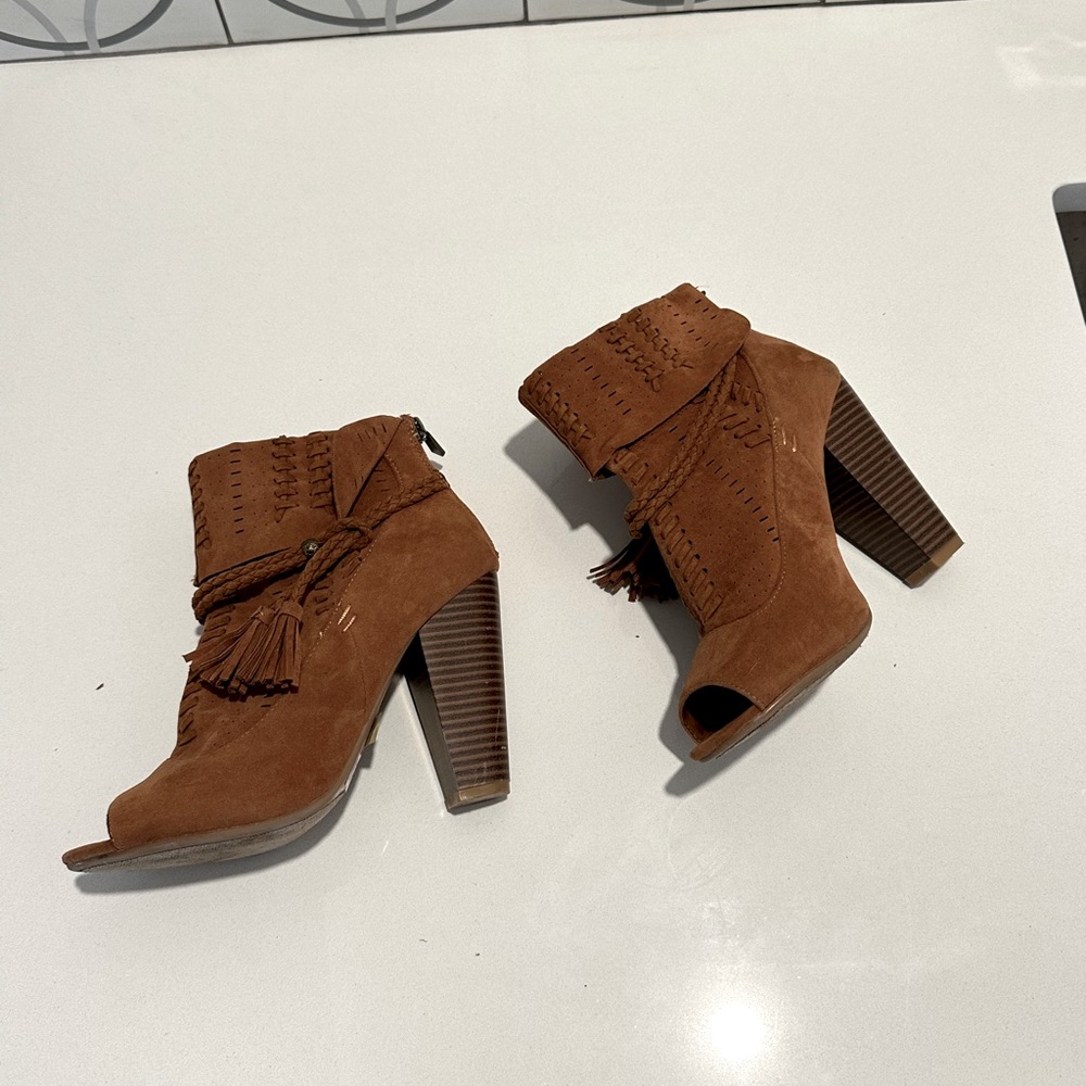 Bamboo Open Toe Booties - Picture 4 of 6